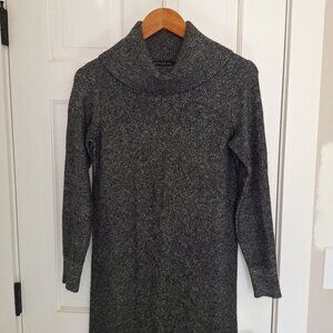 Banana Republic salt & pepper dress